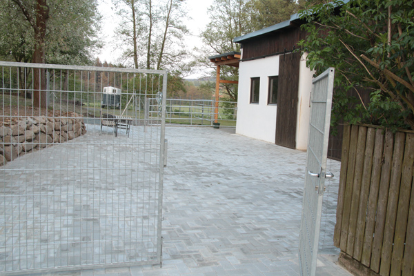 Hof Eingangsbereich